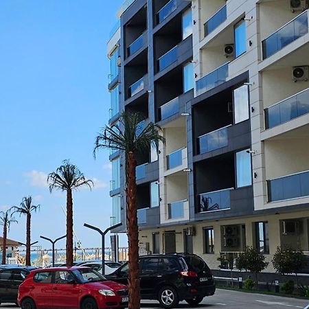 Luxury Aparthotel Promenada In Building Stefan Prima Linie La Mare Năvodari Exteriör bild