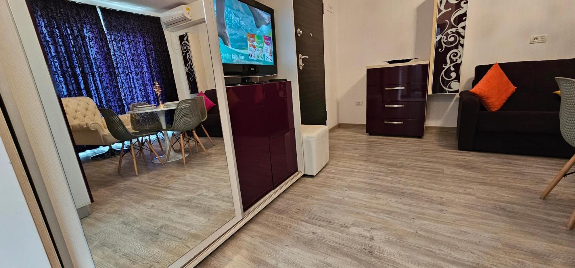 Luxury Aparthotel Promenada In Building Stefan Prima Linie La Mare Năvodari Exteriör bild